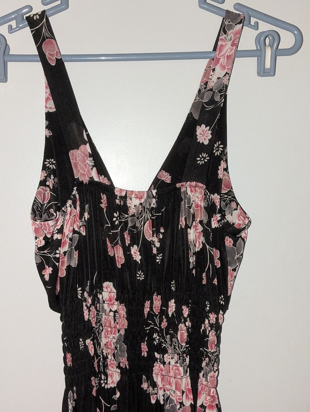 Floral V-Neck Black Maxi Dress with Pink Rose Print Sm/Med - Picture 3 of 4